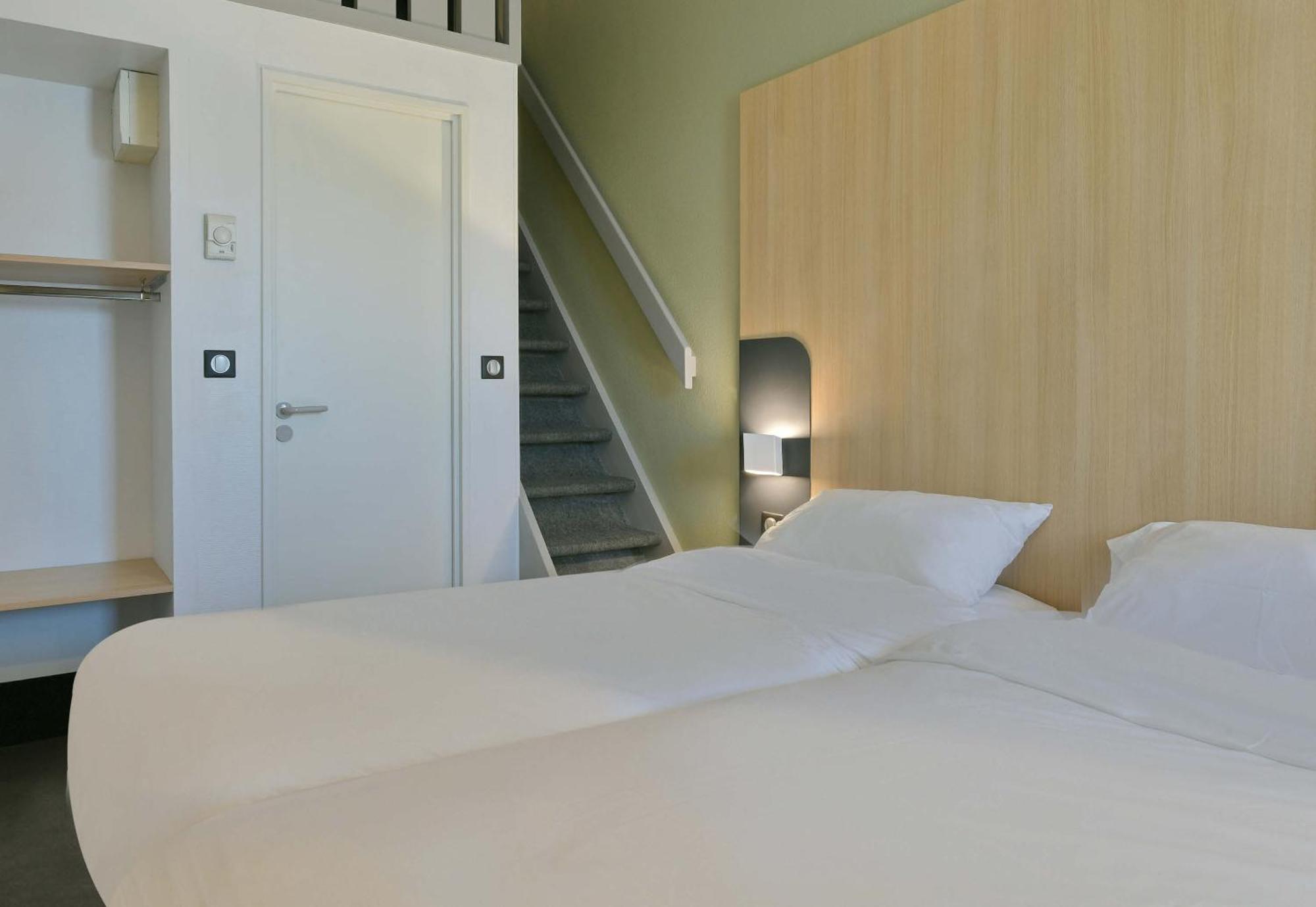 B&B Hotel Le Mans Nord 2 Saint Saturnin Bagian luar foto