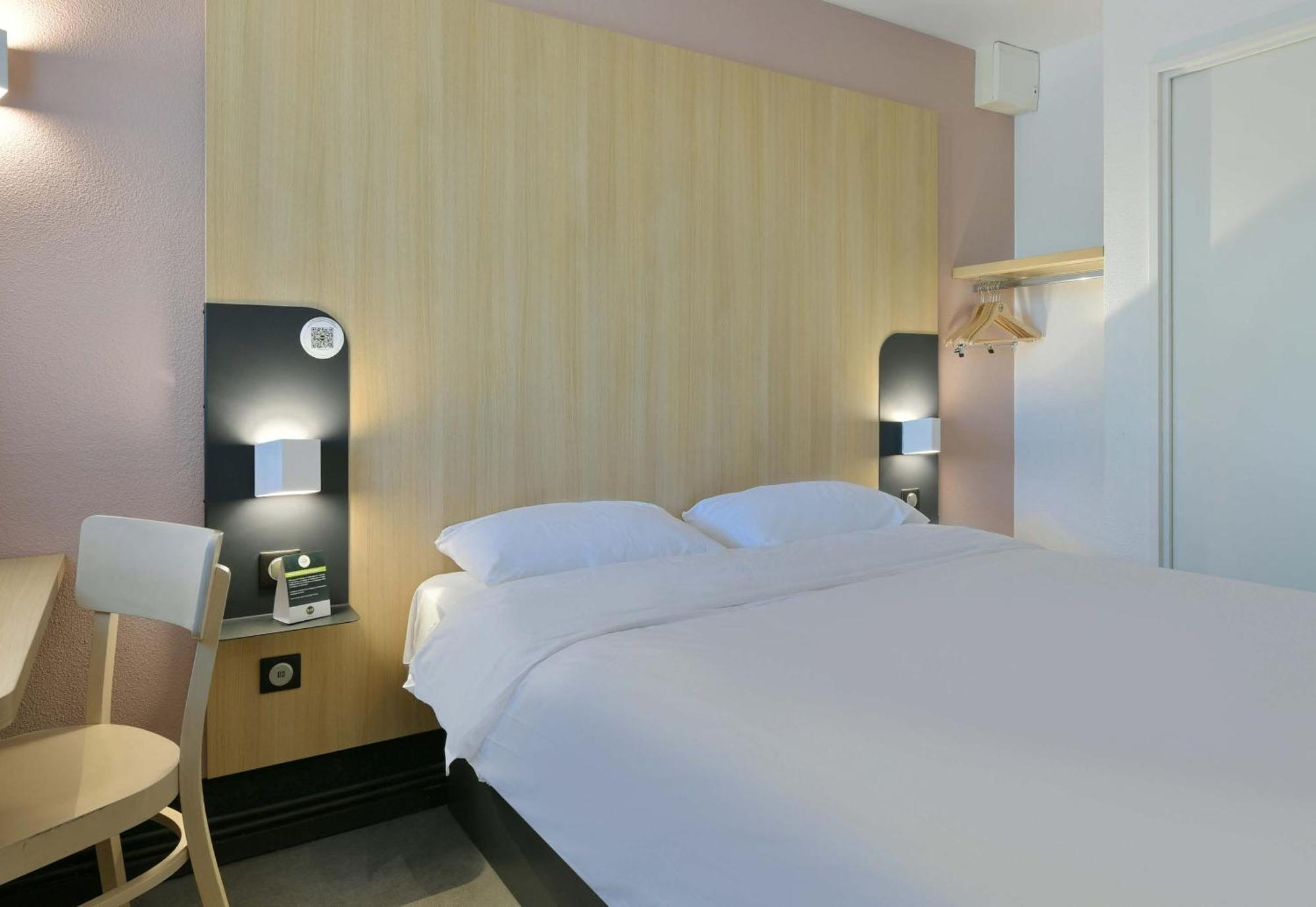 B&B Hotel Le Mans Nord 2 Saint Saturnin Bagian luar foto