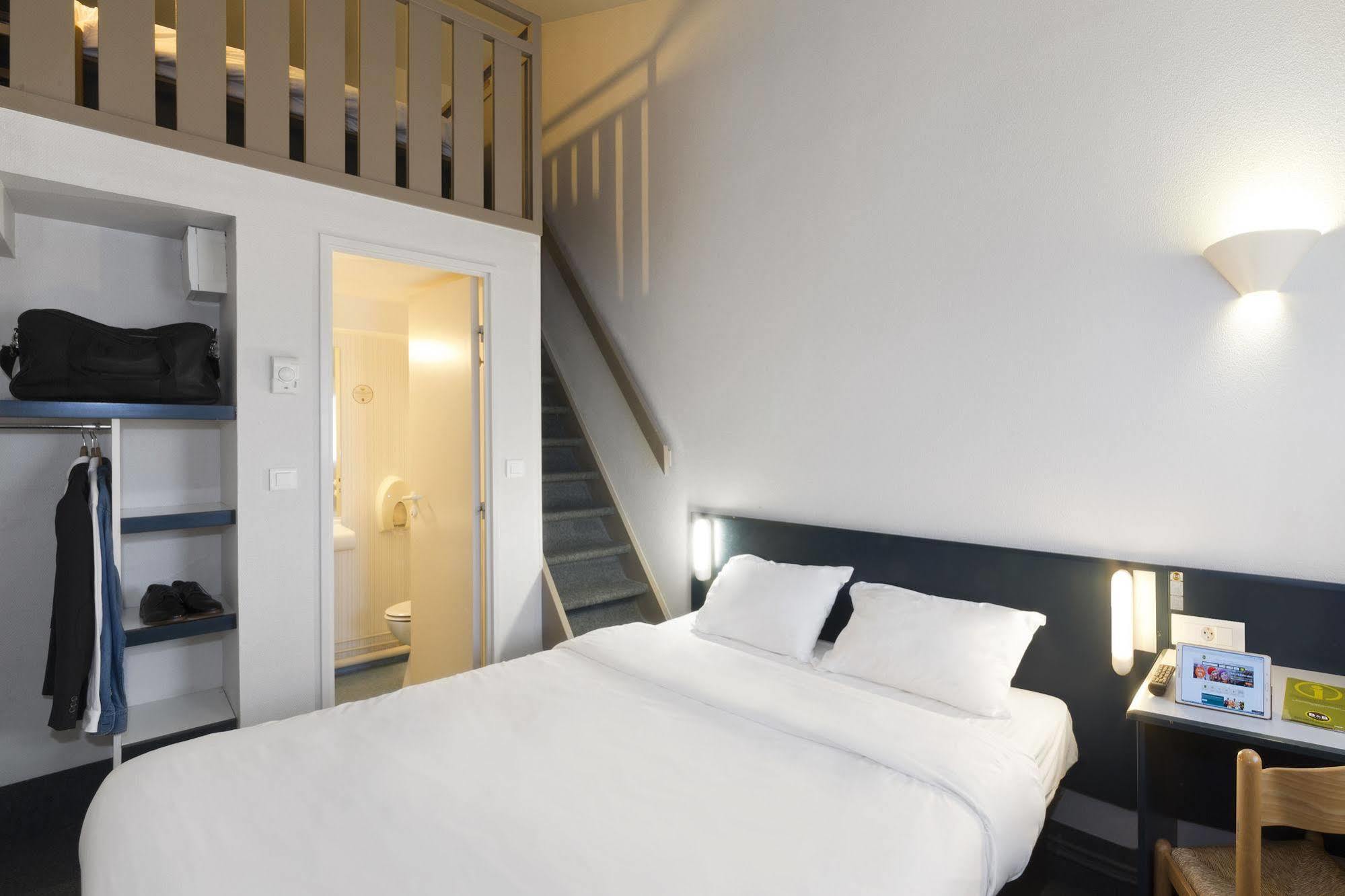 B&B Hotel Le Mans Nord 2 Saint Saturnin Bagian luar foto